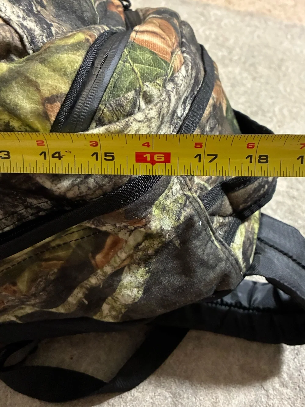 Vintage 90’s RedHead Embroidered Camo Hunting Backpack